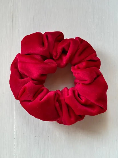 B.i.scrunchies | santa Red