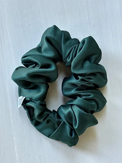 B.i.scrunchies | juniper green