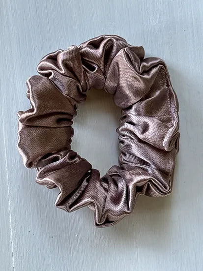 B.i.scrunchies | rose gold