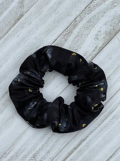 B.i.scrunchies | black cat