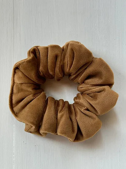 B.i.scrunchies | nutmeg