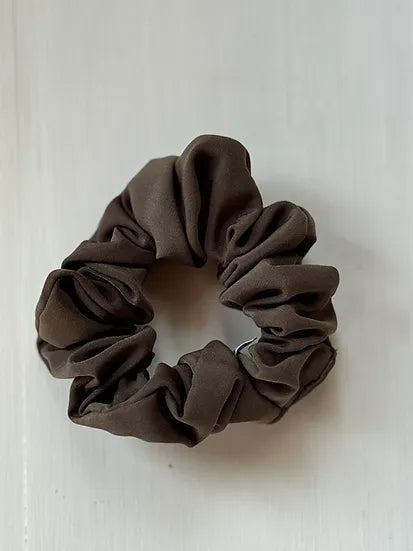 B.i.scrunchies | hazel