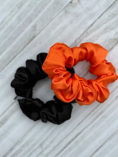 B.i.scrunchies | halloween orange