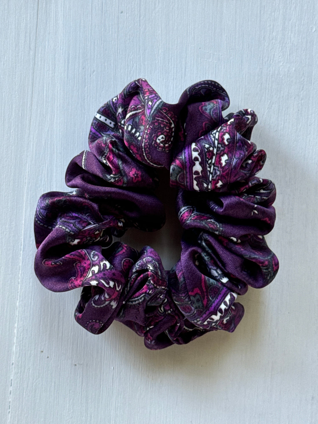 B.i.scrunchies | amethyst paisley